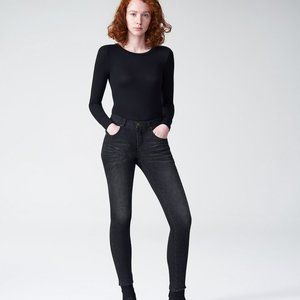 Foundation Long Sleeve Crew Neck Tee